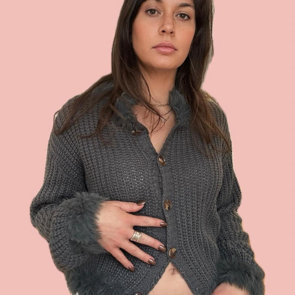 🧡 2 for 10$ Grey Knit Cardigan with Faux Fur Trim – Winter Cozy Vibes